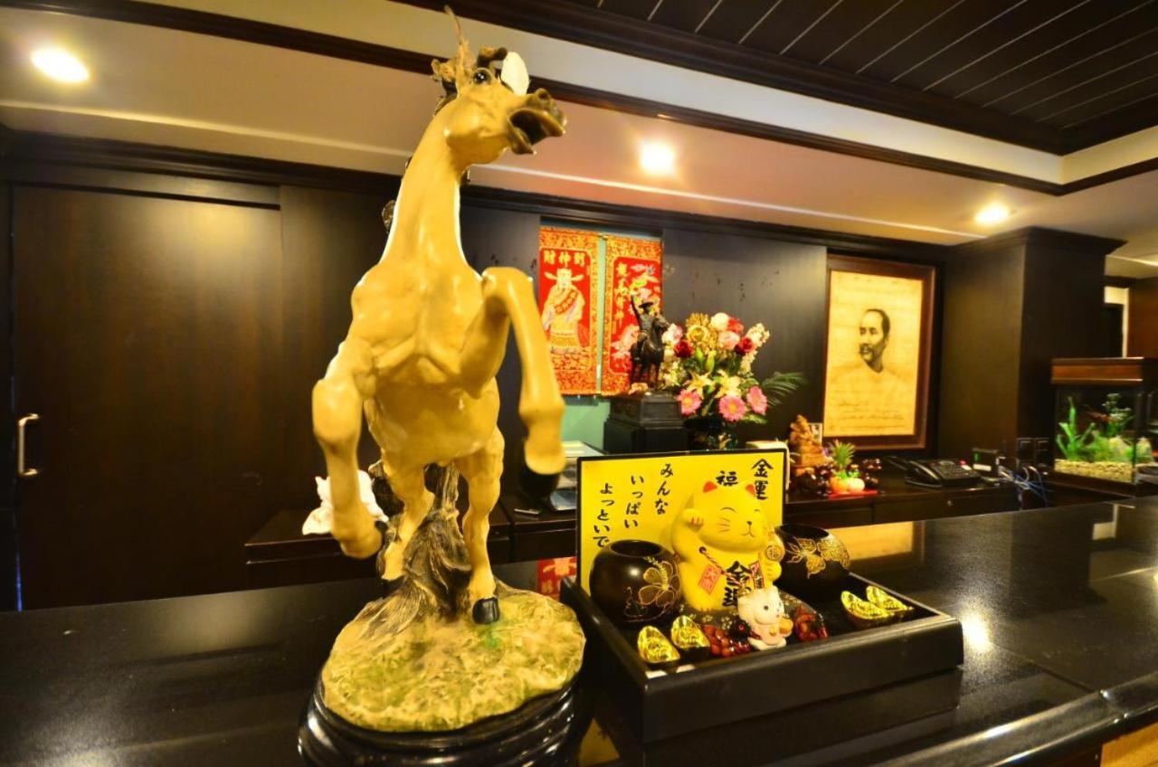 The Heritage Sathorn Suite Hotel Bangkok Esterno foto