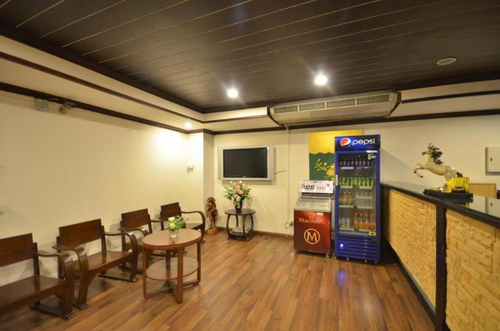 The Heritage Sathorn Suite Hotel Bangkok Esterno foto