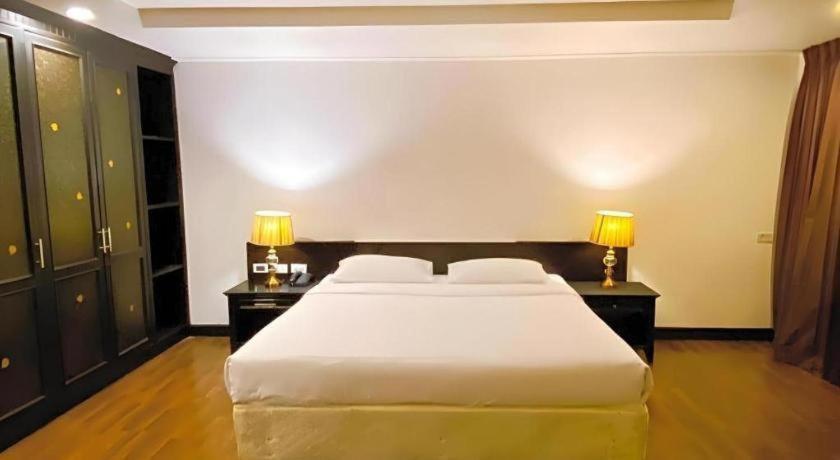 The Heritage Sathorn Suite Hotel Bangkok Esterno foto