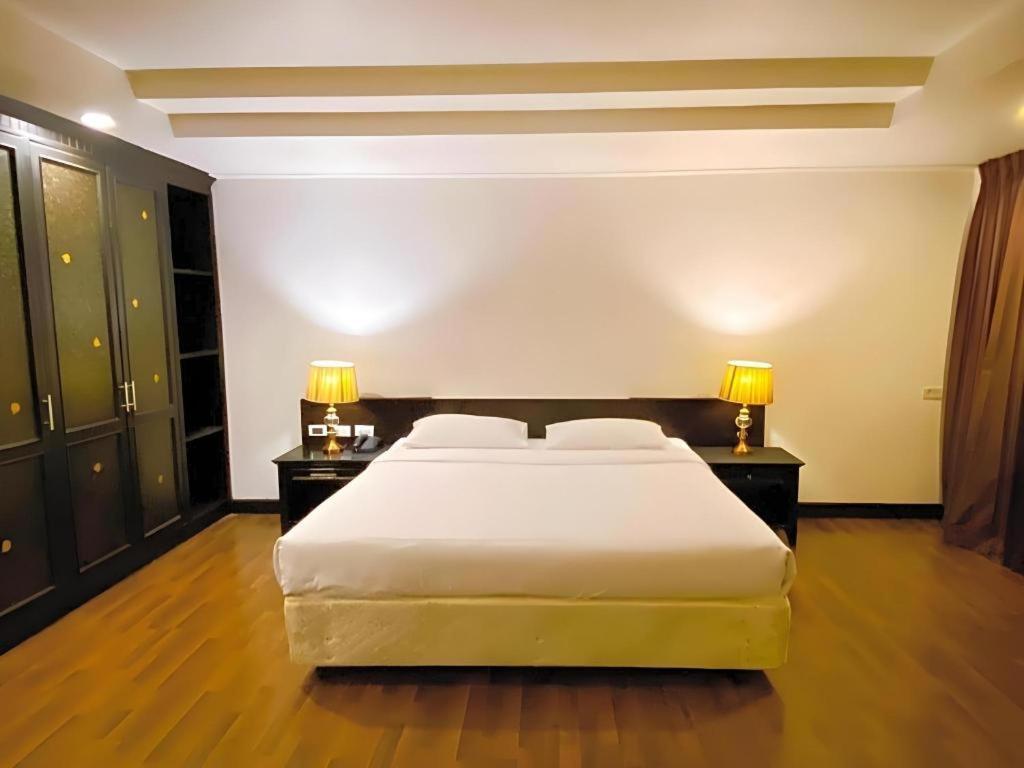 The Heritage Sathorn Suite Hotel Bangkok Esterno foto